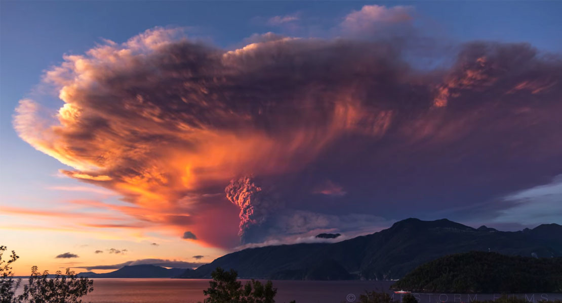 CALBUCO volcano timelapse 02